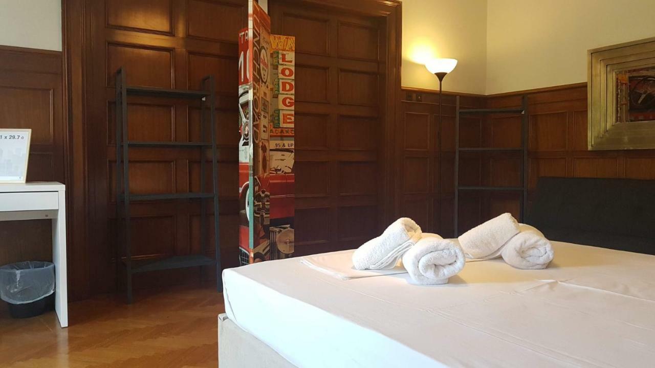 Violet Errathens Apartment - Athens Center, 7 Bd, 3 Bath 외부 사진