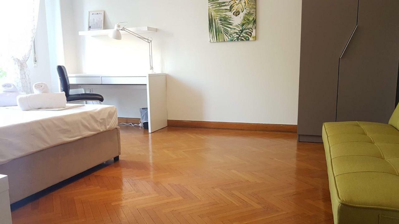 Violet Errathens Apartment - Athens Center, 7 Bd, 3 Bath 외부 사진