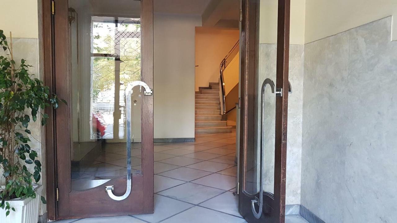 Violet Errathens Apartment - Athens Center, 7 Bd, 3 Bath 외부 사진