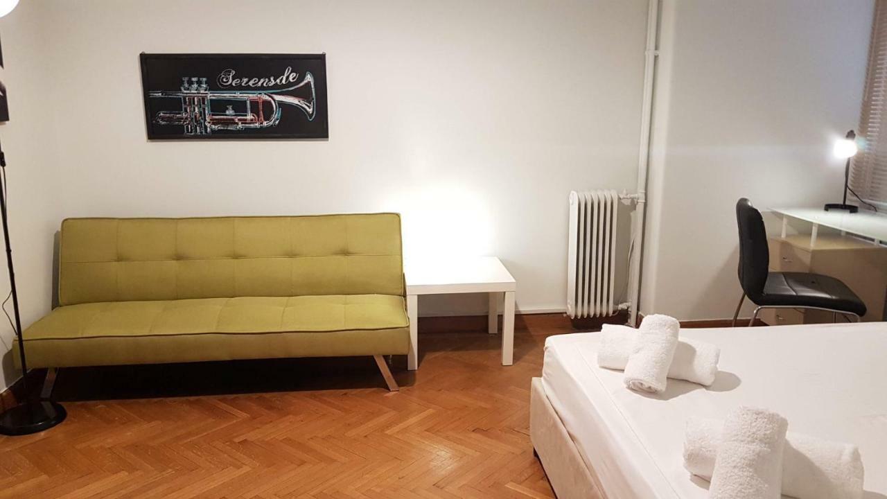 Violet Errathens Apartment - Athens Center, 7 Bd, 3 Bath 외부 사진