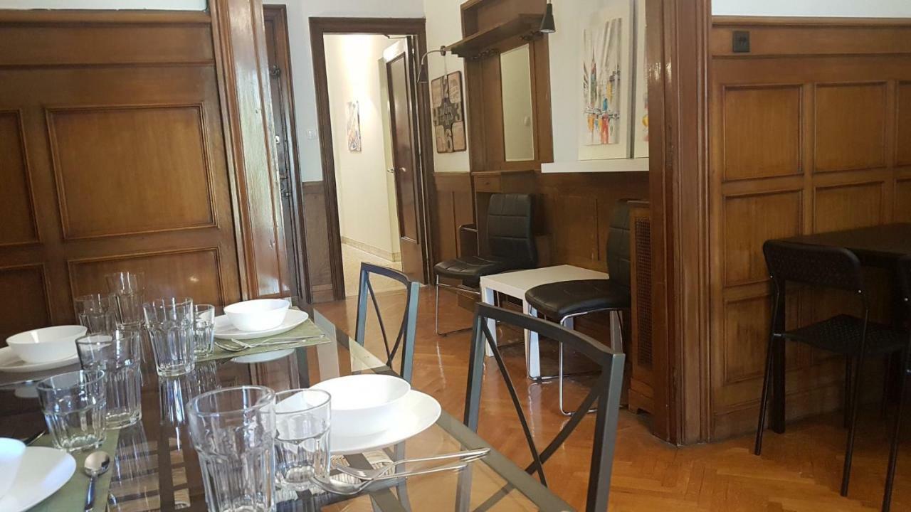 Violet Errathens Apartment - Athens Center, 7 Bd, 3 Bath 외부 사진