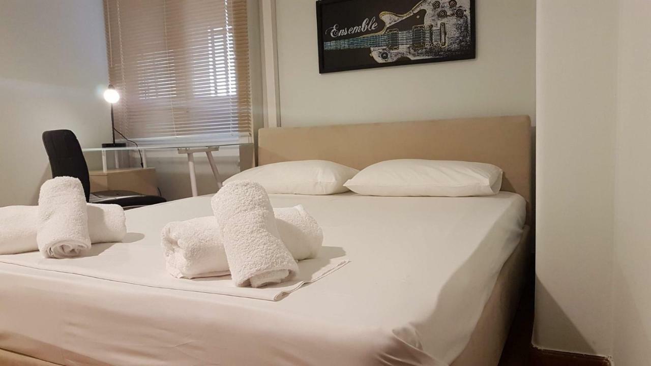 Violet Errathens Apartment - Athens Center, 7 Bd, 3 Bath 외부 사진